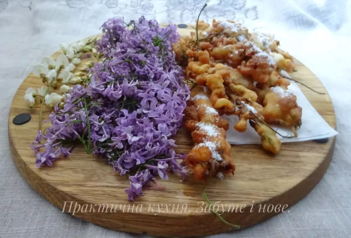 Fried Acacia and Elderflower Blossoms