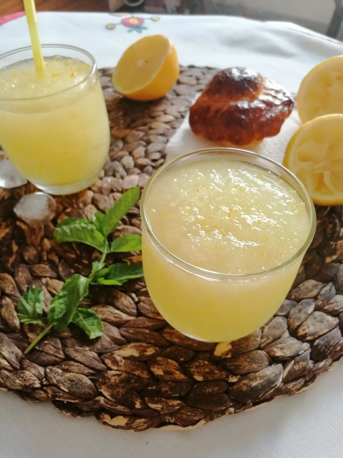 Lemon Foam